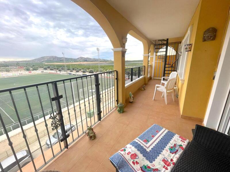 2 slaapkamer Appartement Te koop