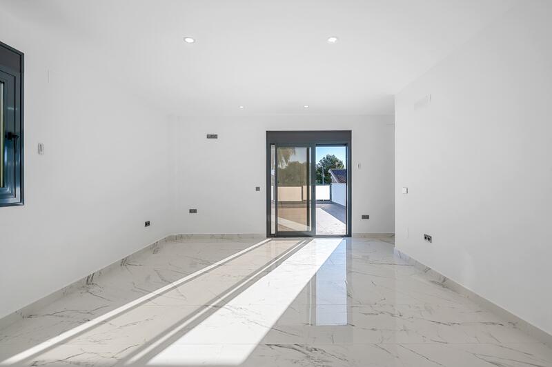 4 slaapkamer Villa Te koop 4 slaapkamer Villa Te koop