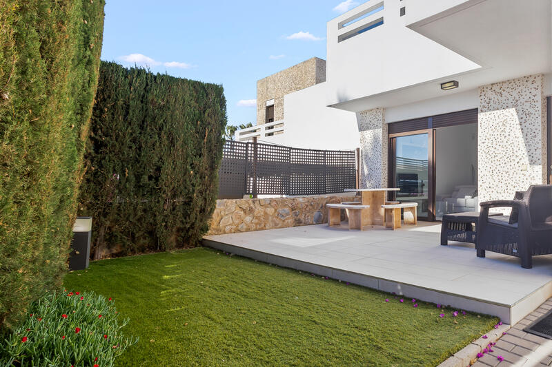 3 Cuarto Villa en venta