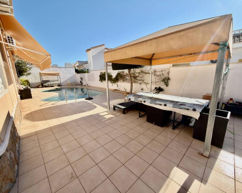 3 soveværelse Villa til salg 3 soveværelse Villa til salg