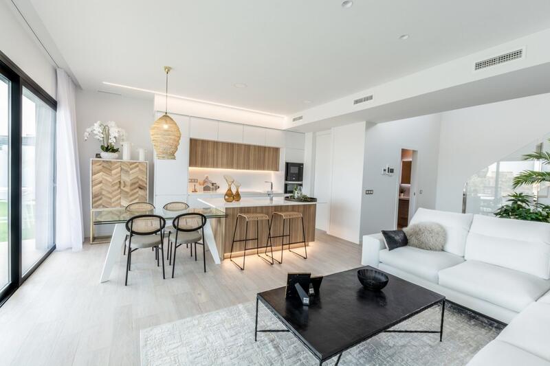4 спальная комната вилла продается в Finestrat, Alicante