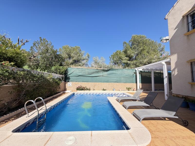 3 chambre Villa à vendre dans Villamartin, Alicante