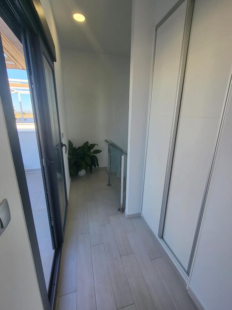 2 Cuarto Adosado en venta