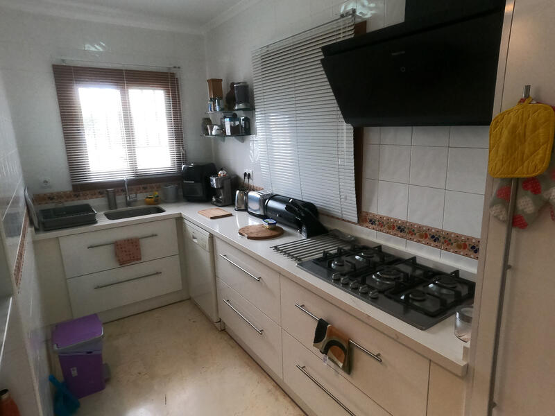 3 Schlafzimmer Villa zu verkaufen 3 Schlafzimmer Villa zu verkaufen