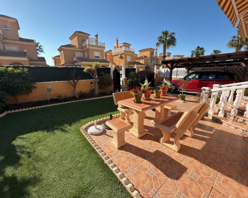 3 Schlafzimmer Villa zu verkaufen