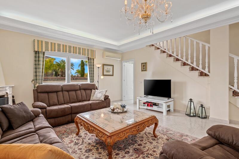4 soverom Villa til salgs i Ciudad Quesada, Alicante