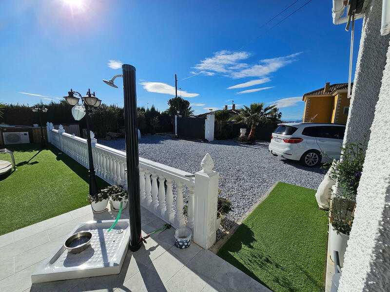 4 Schlafzimmer Villa zu verkaufen