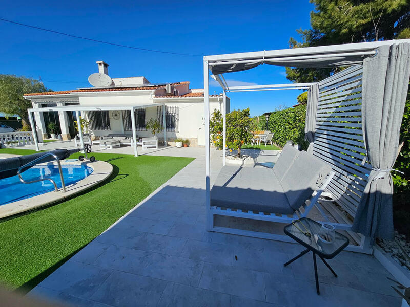4 Schlafzimmer Villa zu verkaufen