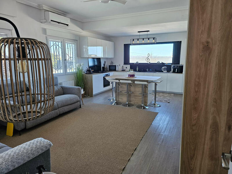 4 Schlafzimmer Villa zu verkaufen