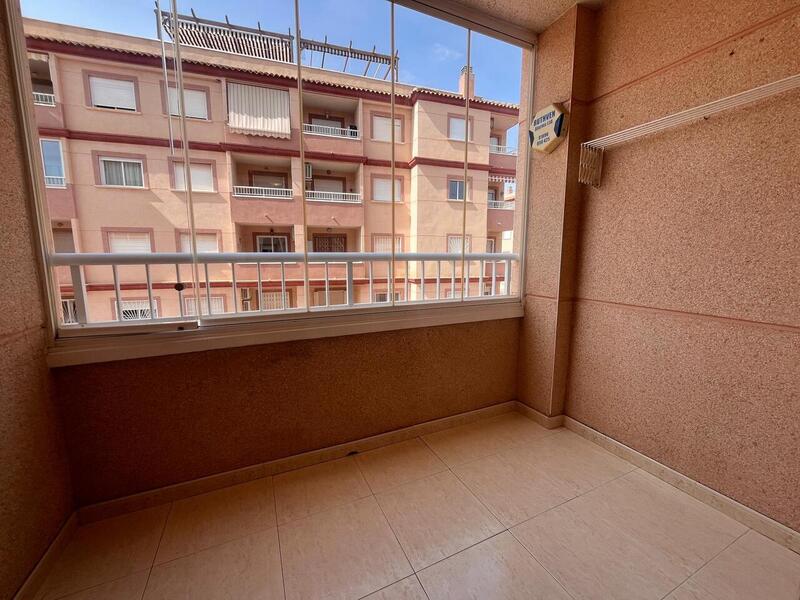 2 bedroom Apartment for sale in Algorfa, Alicante