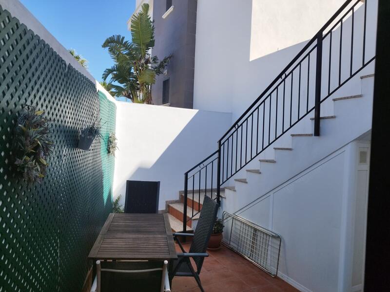 2 bedroom Townhouse for sale