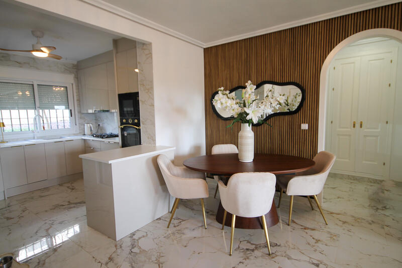 2 soverom Leilighet til salgs i Campoamor, Alicante