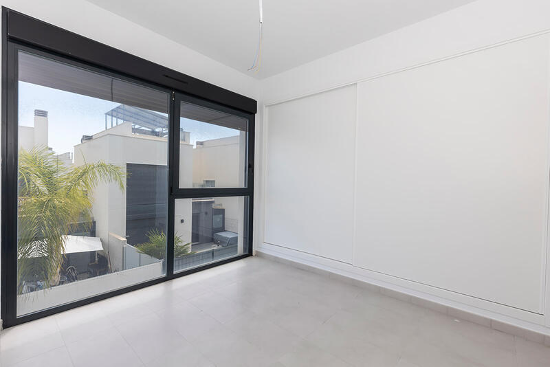 3 slaapkamer Villa Te koop
