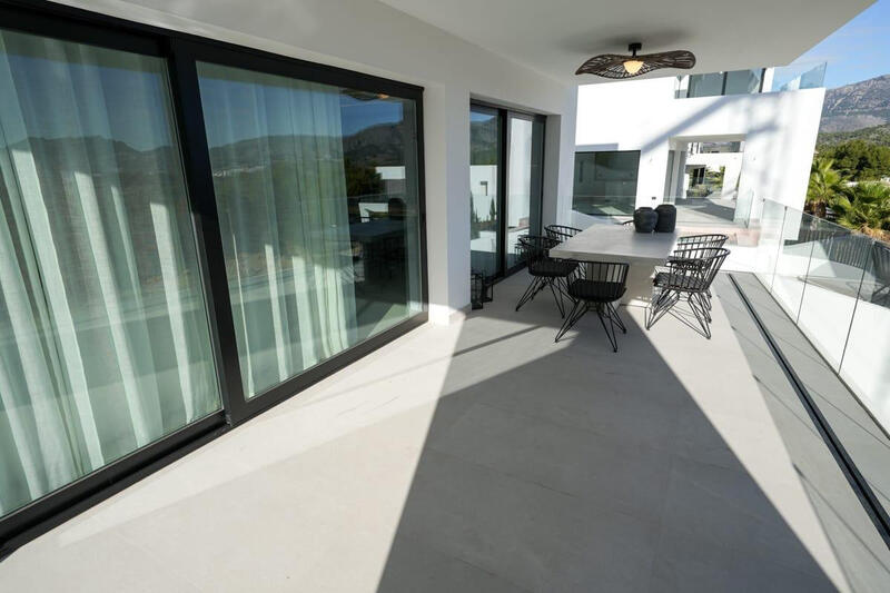3 Schlafzimmer Villa zu verkaufen in Polop, Alicante
