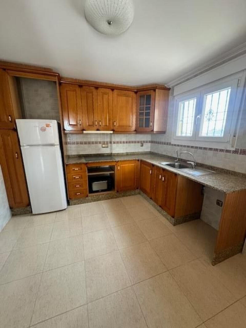 4 Cuarto Villa en venta