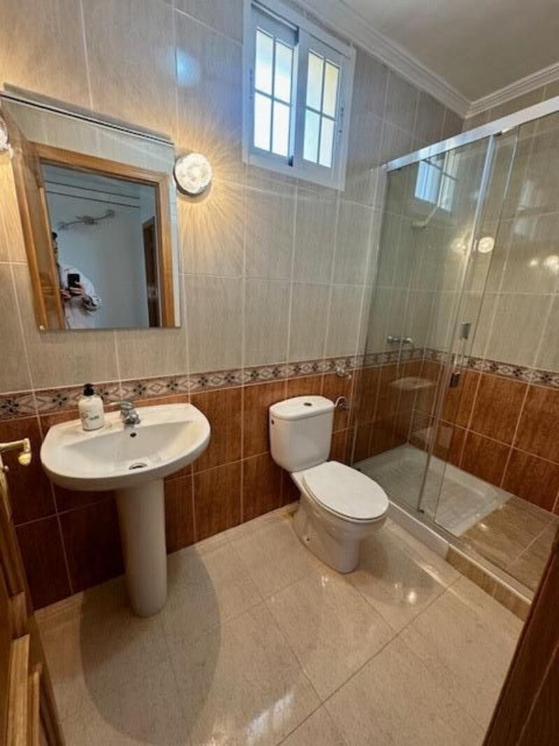 4 Cuarto Villa en venta
