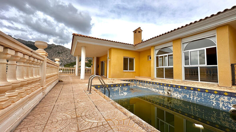 5 sovrum Villa till salu i Altea, Alicante