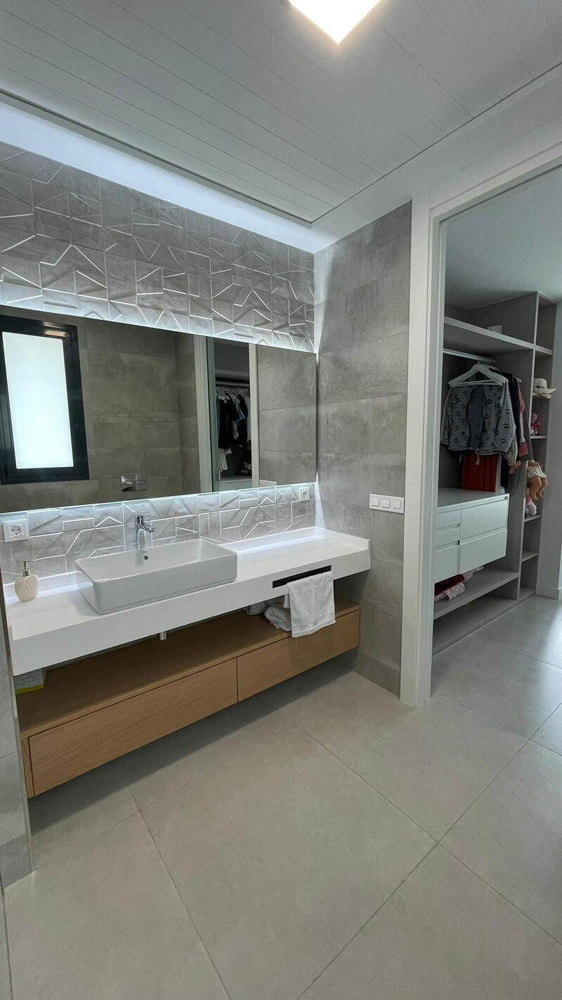 3 slaapkamer Villa Te koop