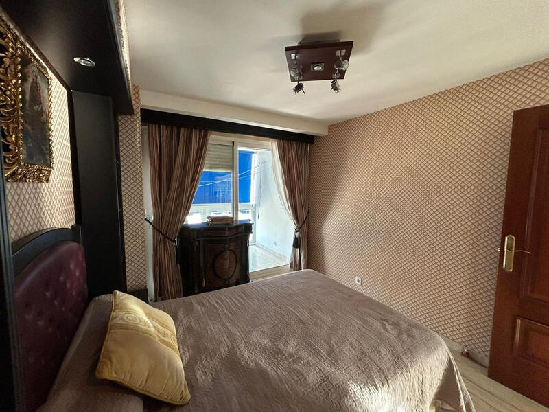 3 slaapkamer Appartement Te koop 3 slaapkamer Appartement Te koop