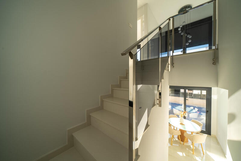 3 slaapkamer Villa Te koop 3 slaapkamer Villa Te koop