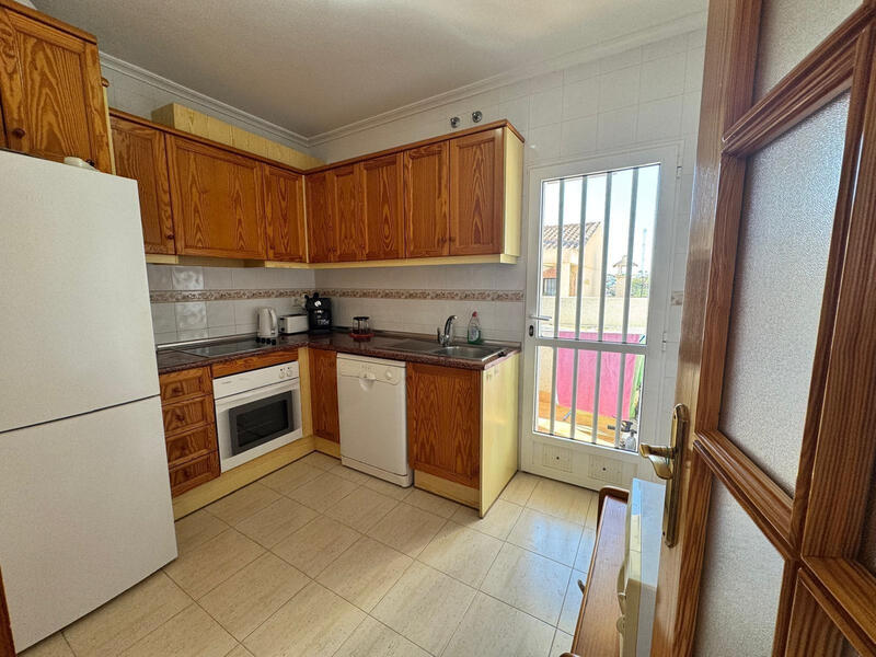3 bedroom Townhouse for sale