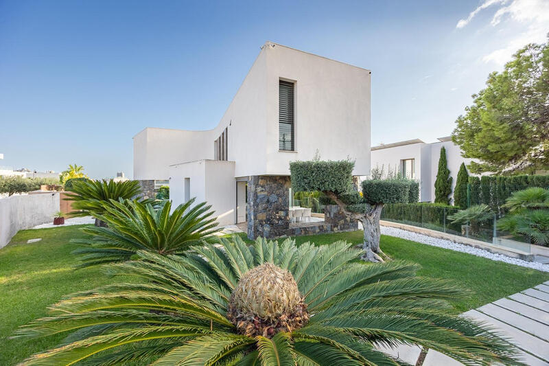 3 slaapkamer Villa Te koop