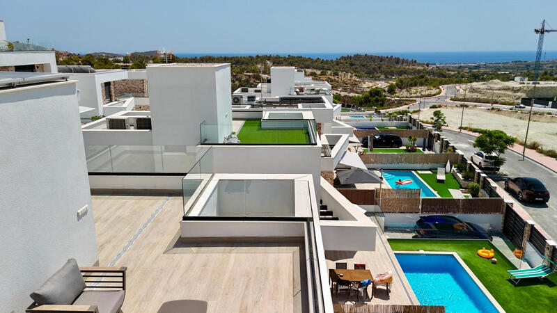 3 Schlafzimmer Villa zu verkaufen in Finestrat, Alicante