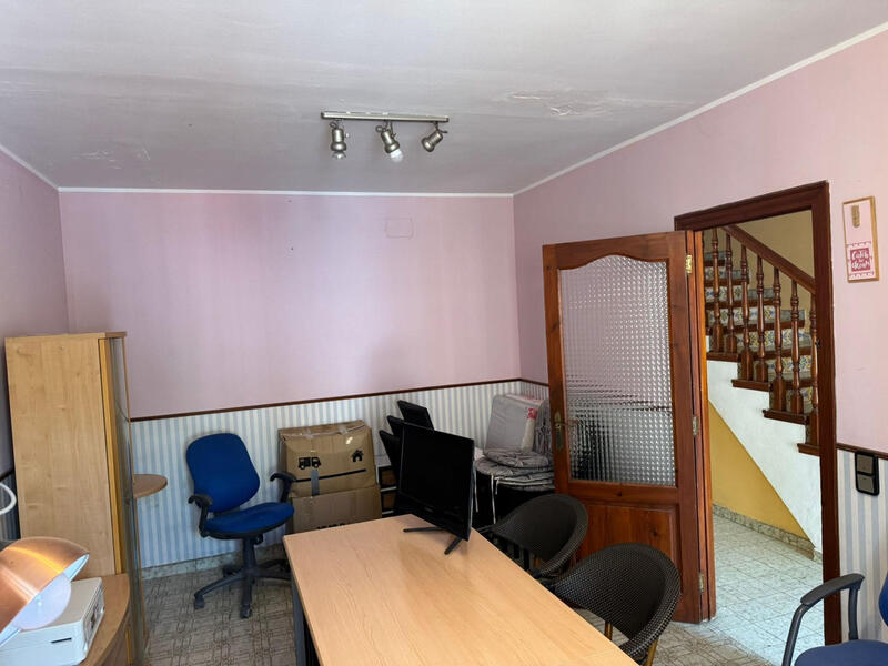 7 Cuarto Villa en venta