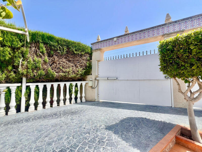 3 chambre Villa à vendre dans Torrevieja, Alicante