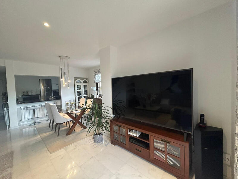 3 Cuarto Villa en venta