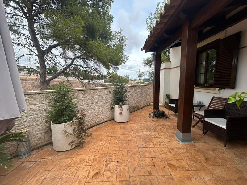 3 Cuarto Villa en venta