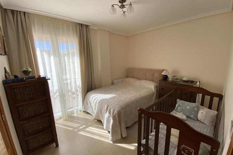 4 slaapkamer Appartement Te koop