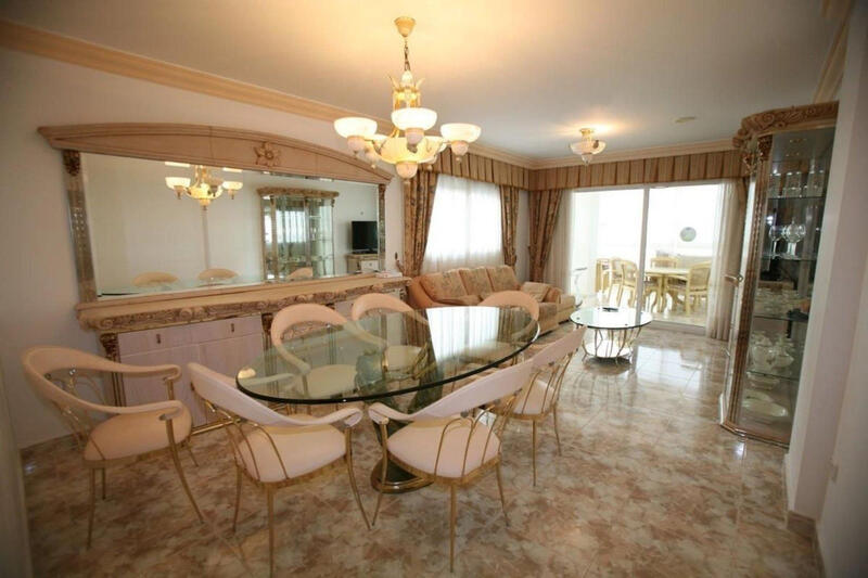 3 slaapkamer Appartement Te koop 3 slaapkamer Appartement Te koop