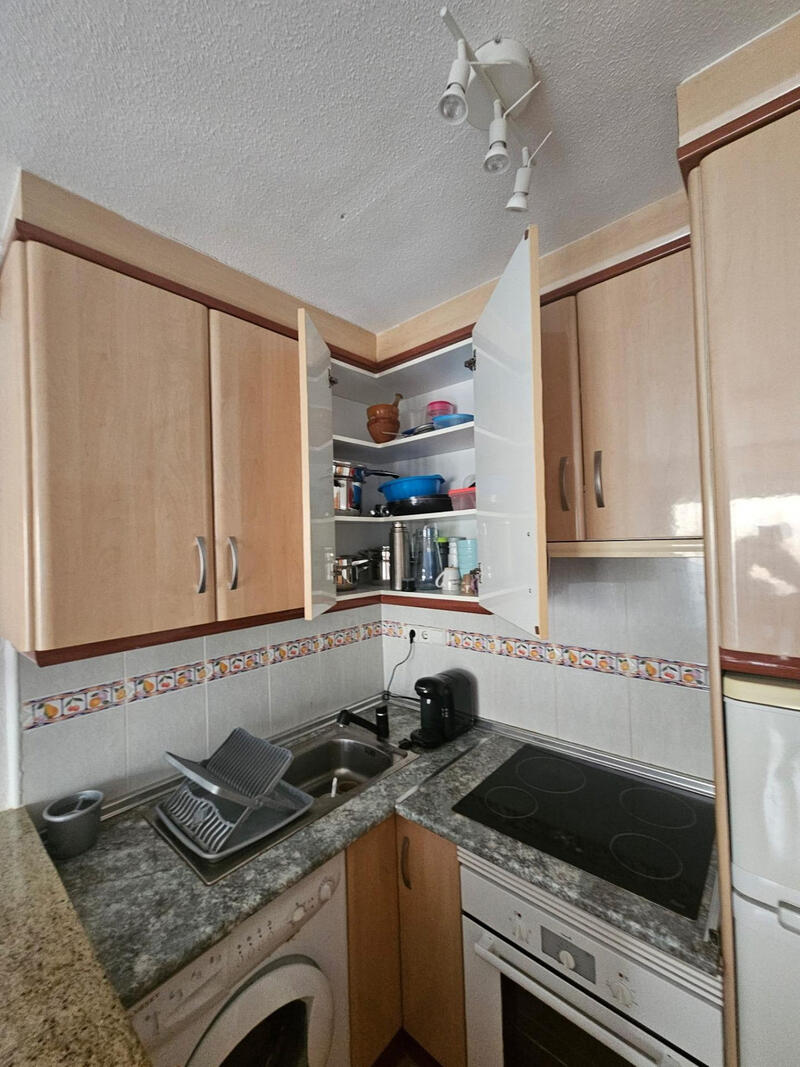 2 спальная комната квартира продается