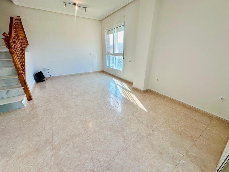 2 slaapkamer Appartement Te koop