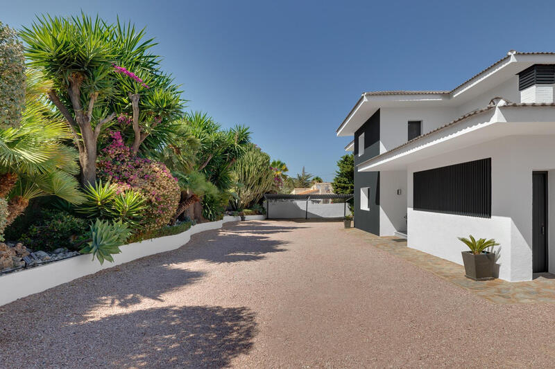 6 slaapkamer Villa Te koop