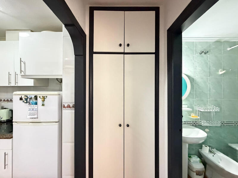 1 slaapkamer Appartement Te koop