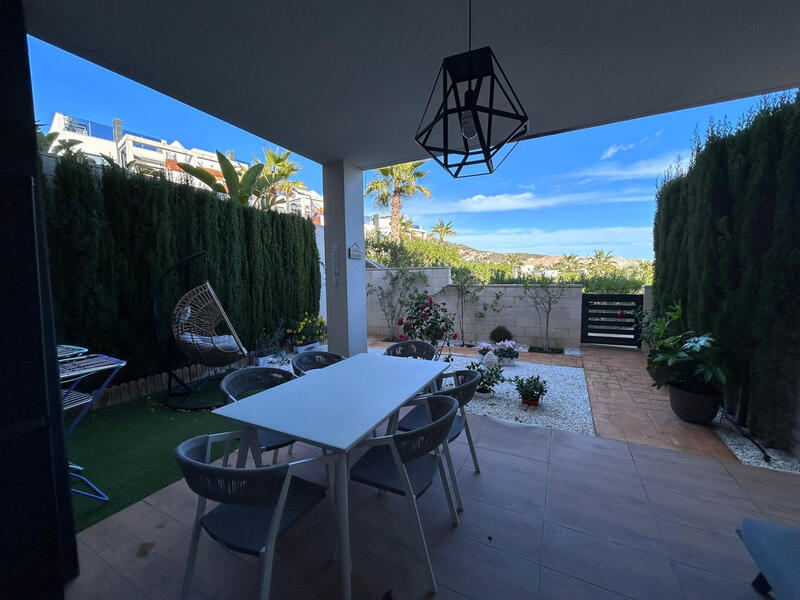 3 soveværelse Lejlighed til salg i Finestrat, Alicante