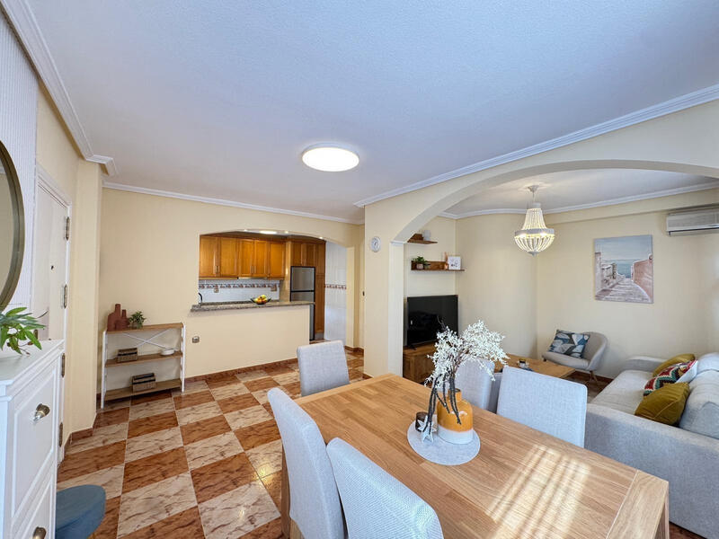 2 Cuarto Villa en venta