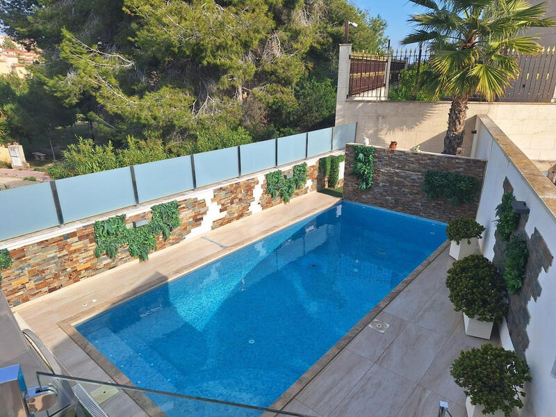 3 Cuarto Villa en venta