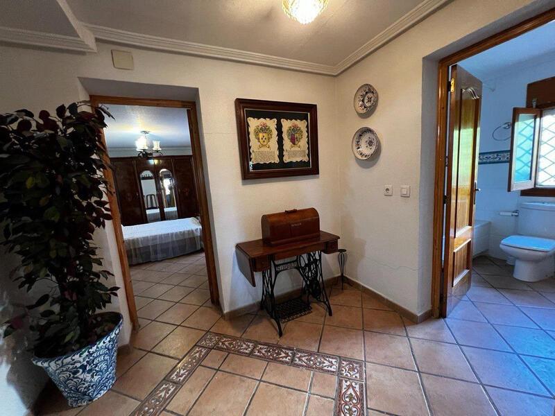 4 Cuarto Villa en venta