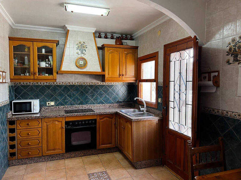 4 Cuarto Villa en venta