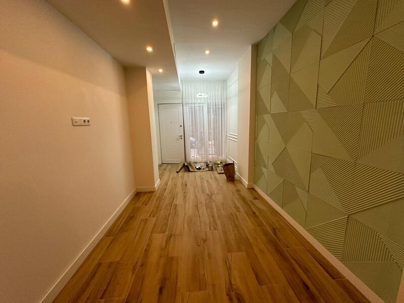 6 chambre Appartement à vendre