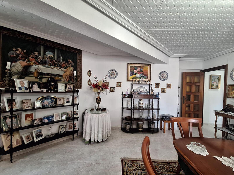 4 slaapkamer Appartement Te koop