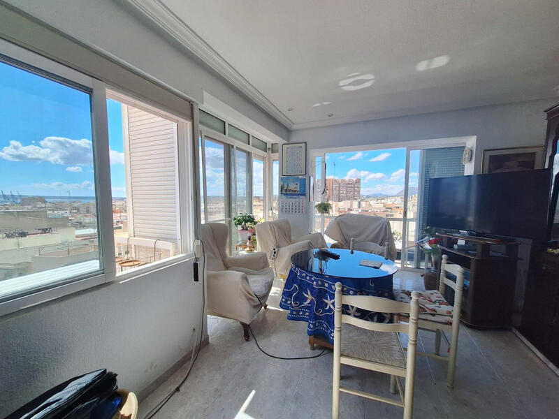 4 slaapkamer Appartement Te koop