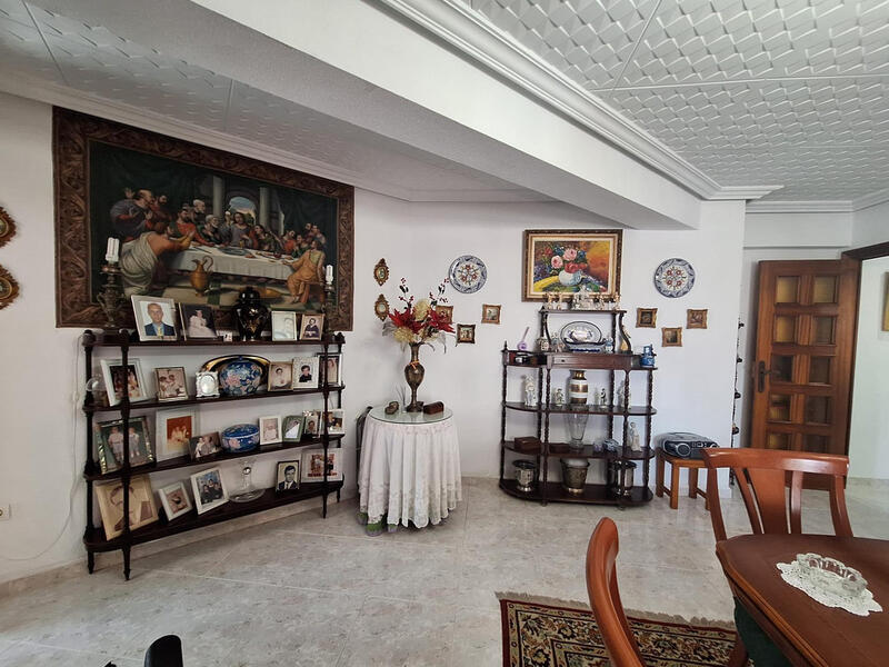 4 slaapkamer Appartement Te koop