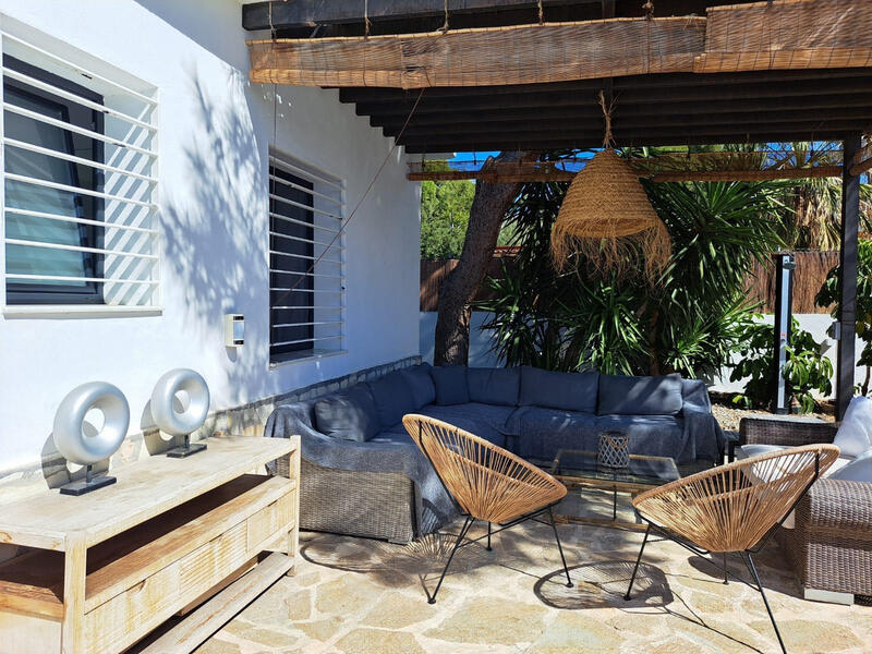 2 Cuarto Villa en venta