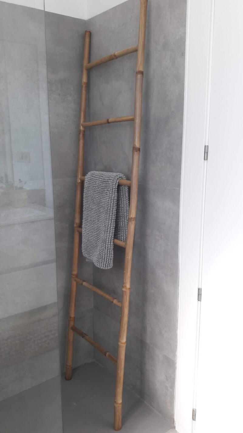 2 Cuarto Villa en venta