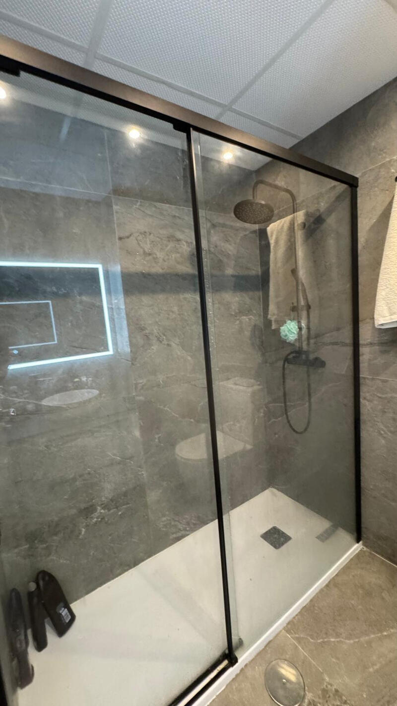 2 Schlafzimmer Appartement zu verkaufen