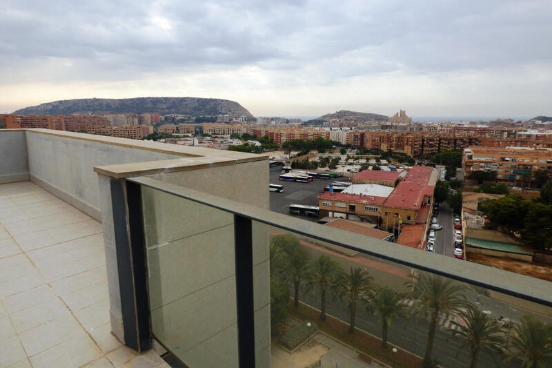 Lejlighed til salg i Alacant/Alicante, Alicante